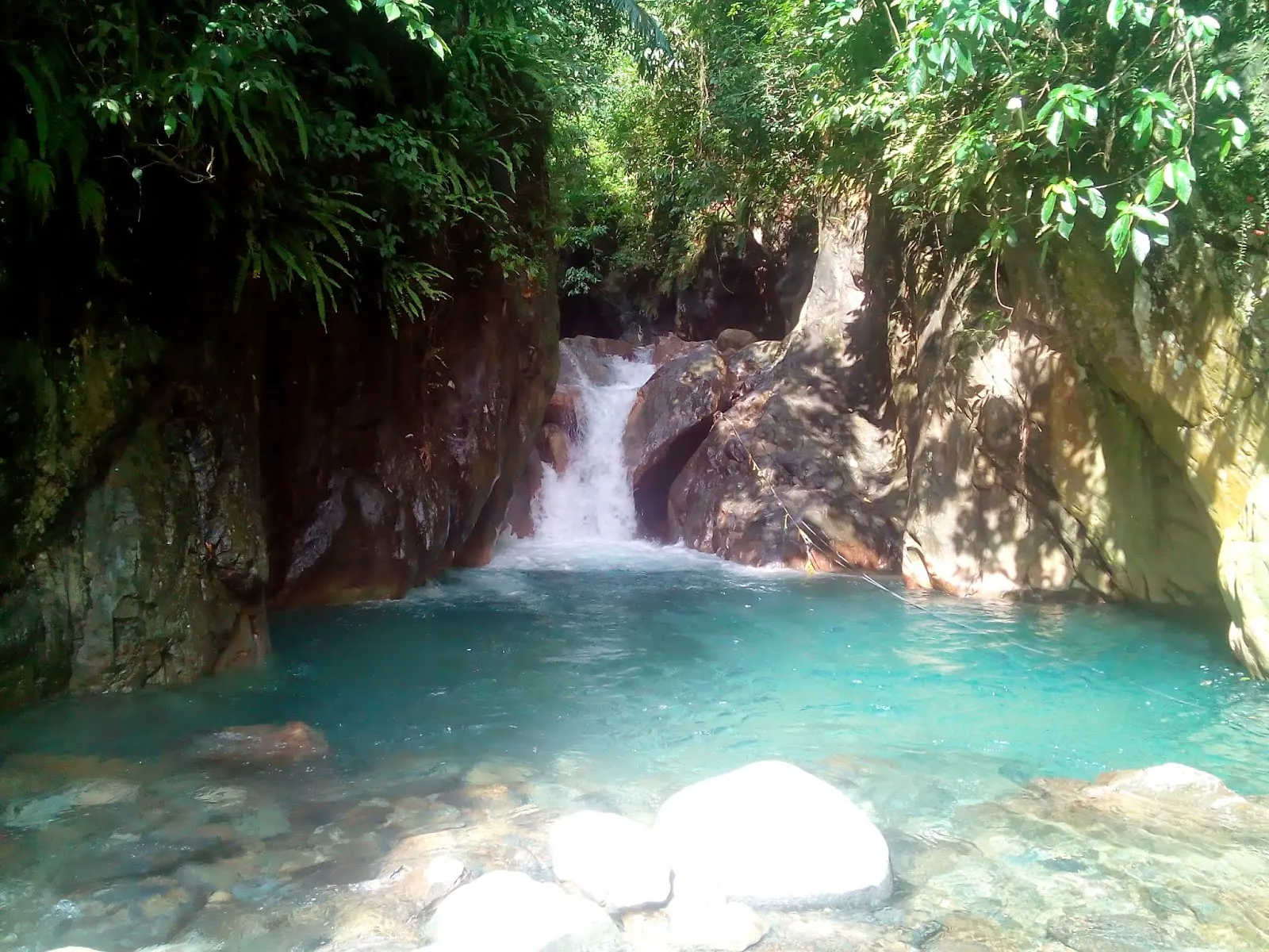 Curug leuwi hejo bogor